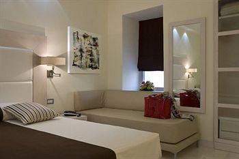 Guest house Palazzo Montefusco 4*