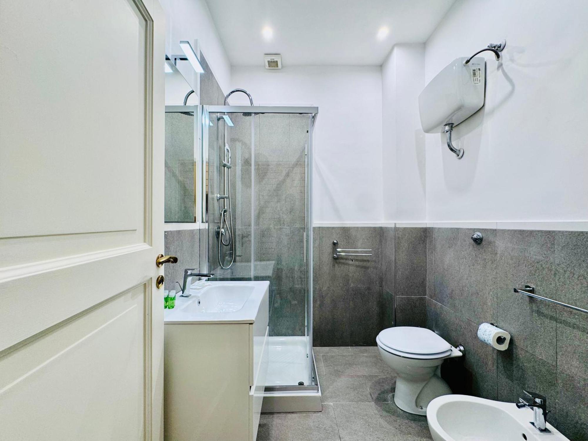 Apartment Yourhome - La Casa Di Renato *