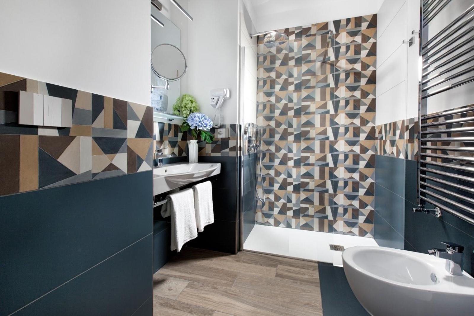 Lumar Luxury
