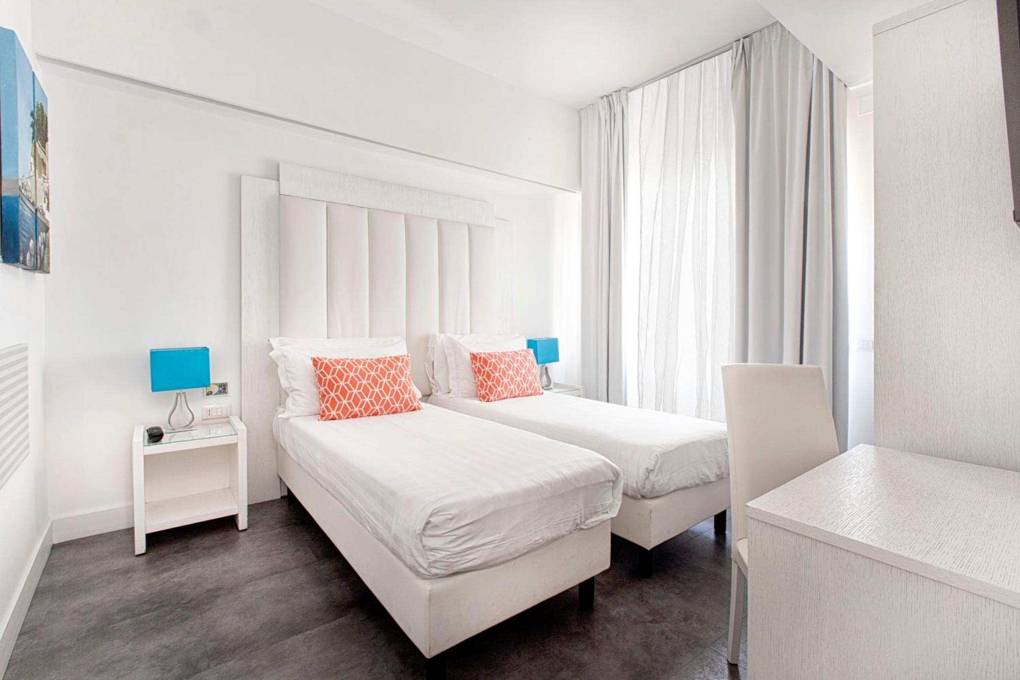 Tasso & Hotel 3*