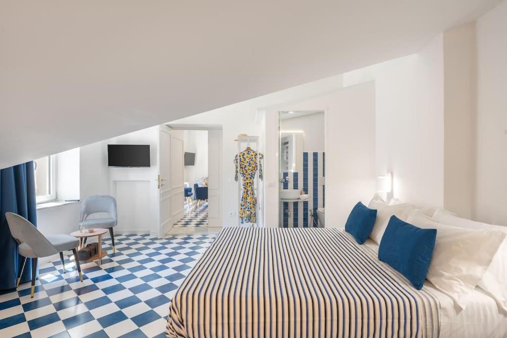 Sorrentovibes - Exclusive New In Center For Families * Sorrento
