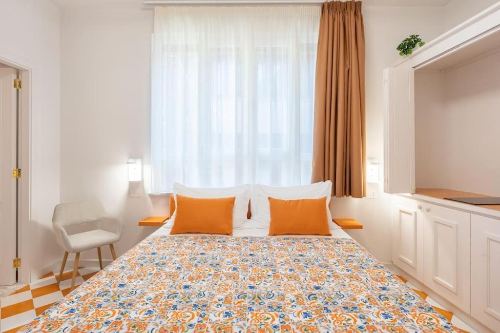 Sorrentovibes - Exclusive New In Center For Families