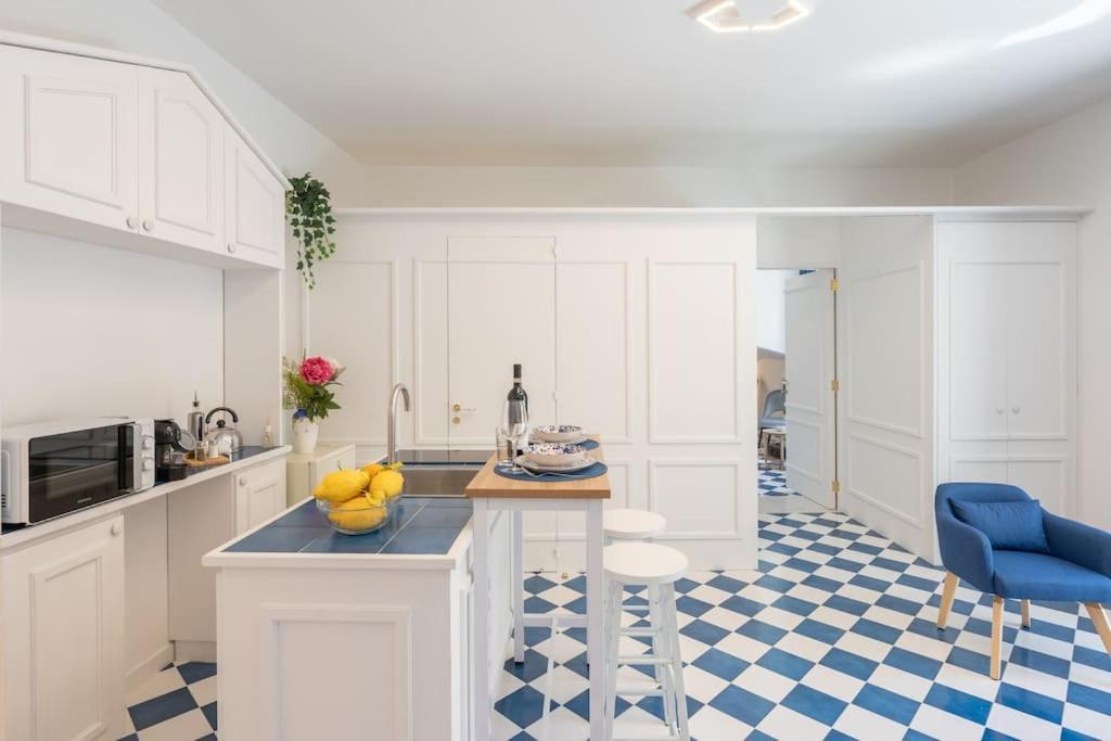 Sorrentovibes - Exclusive New In Center For Families Apartment *