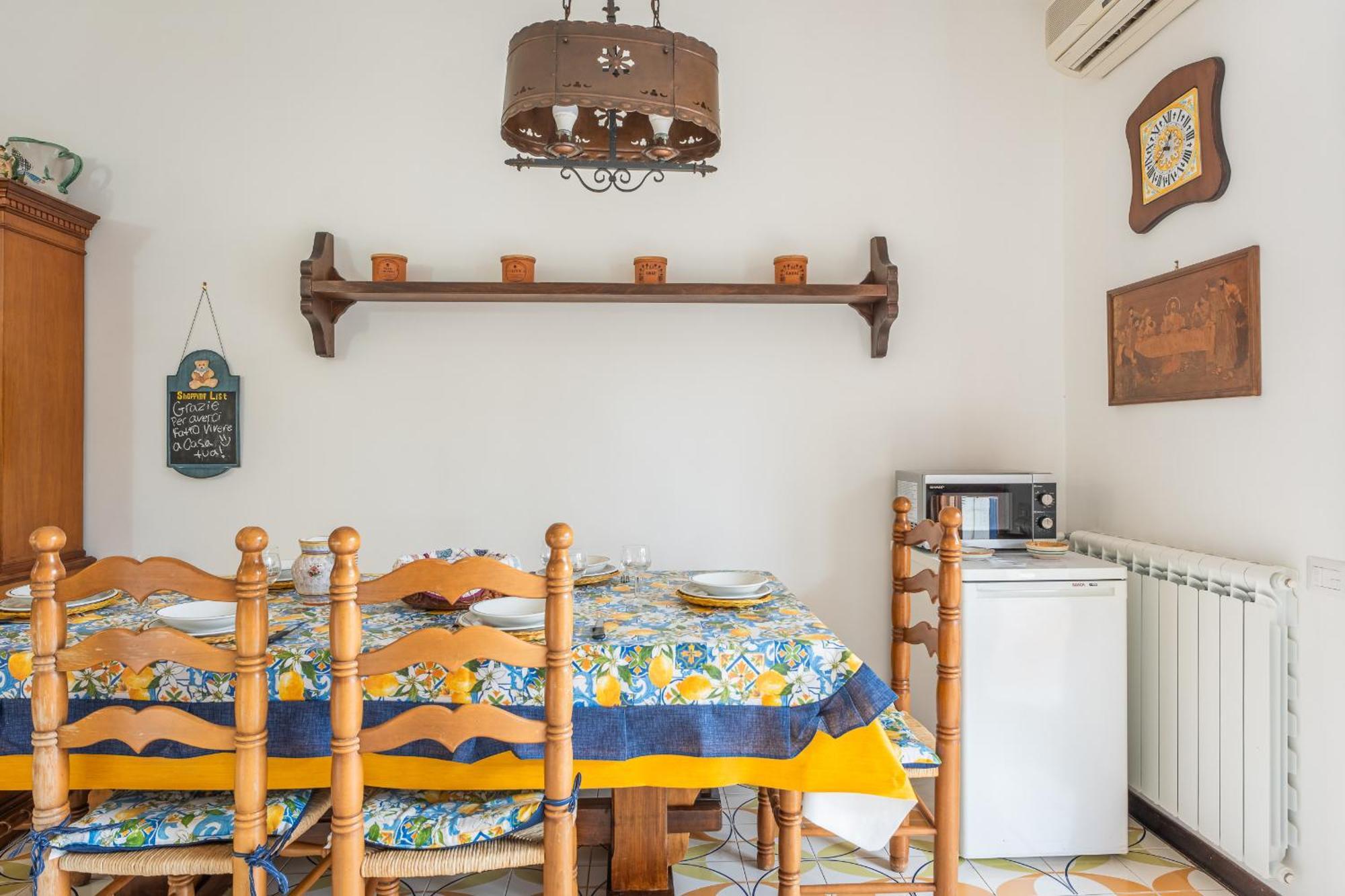 Anna House Apartment *