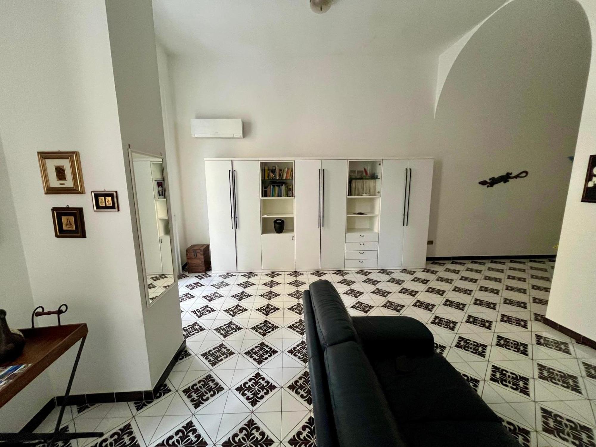 Tasso Apartment