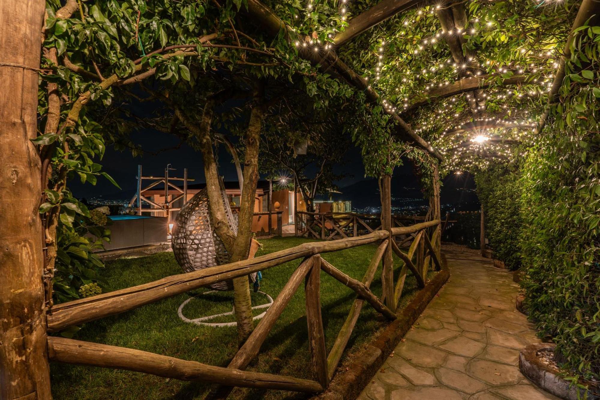 Caruso Private Heated Pool & Sea View Villa