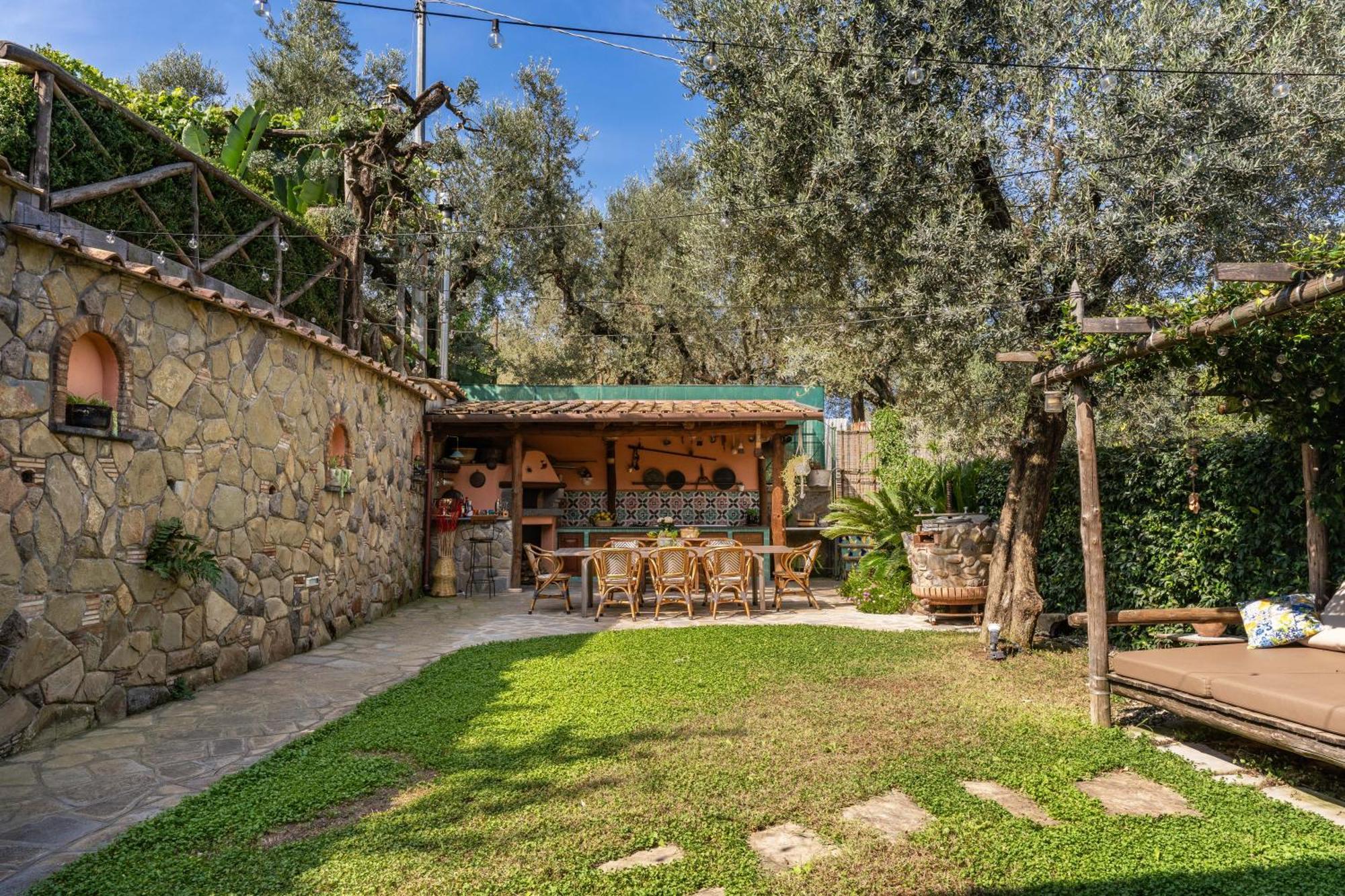 Caruso Private Heated Pool & Sea View Villa Sorrento