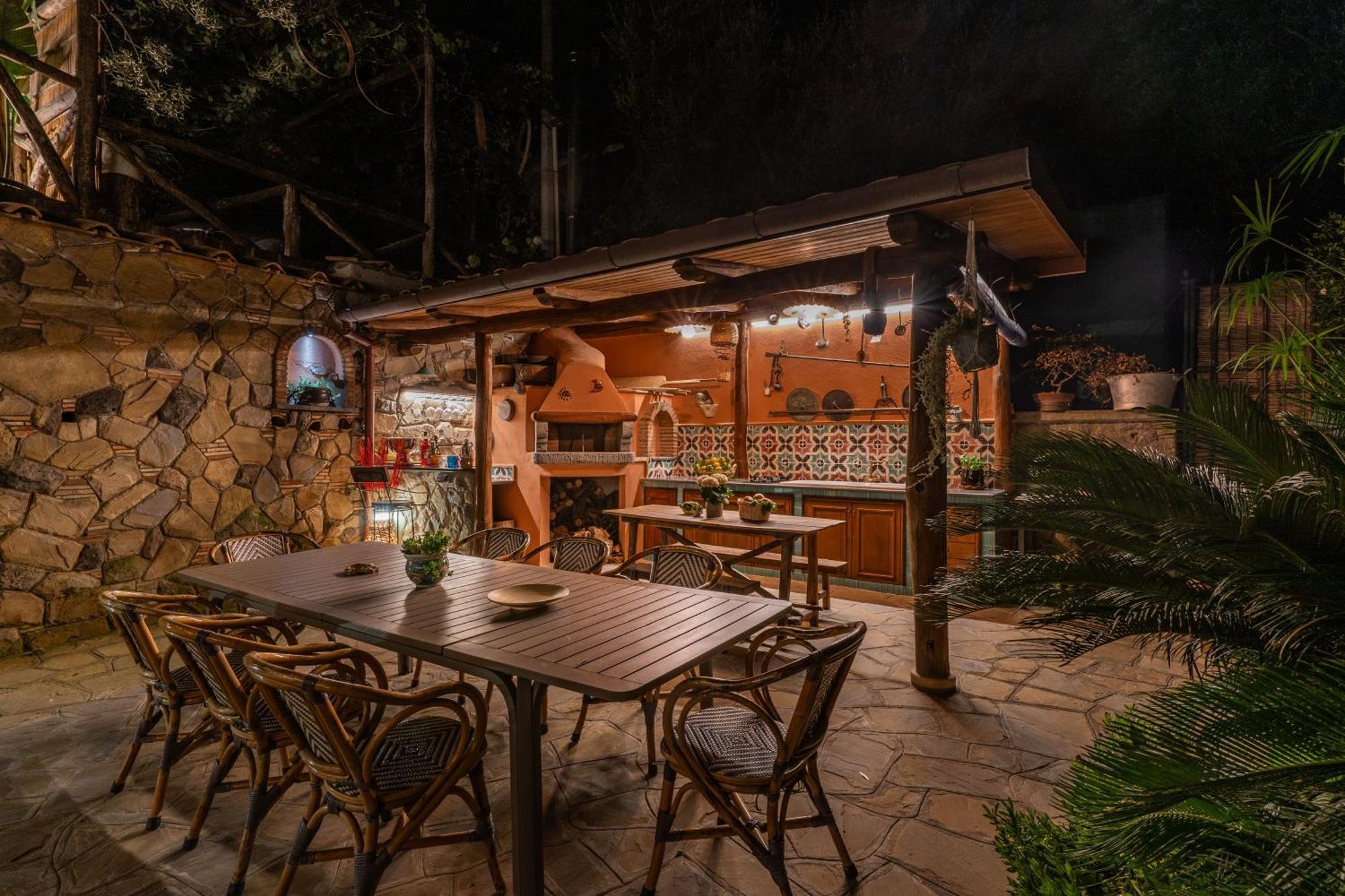 Villa Caruso Private Heated Pool & Sea View Sorrento