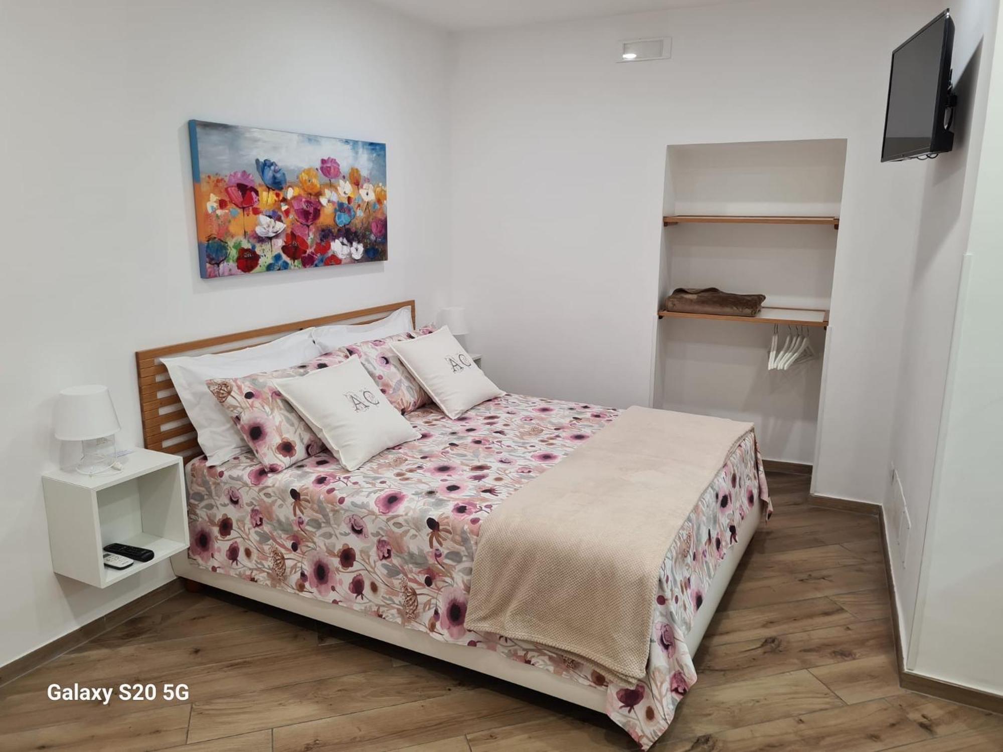 Canelli House Bed & Breakfast *
