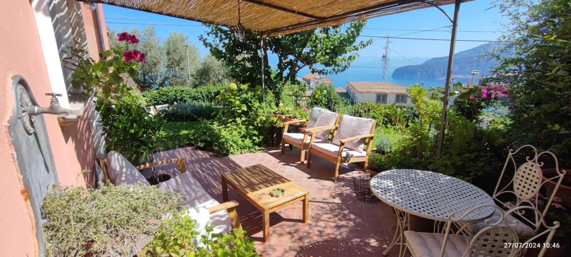 Bed & Breakfast Lally's Garden Sorrento