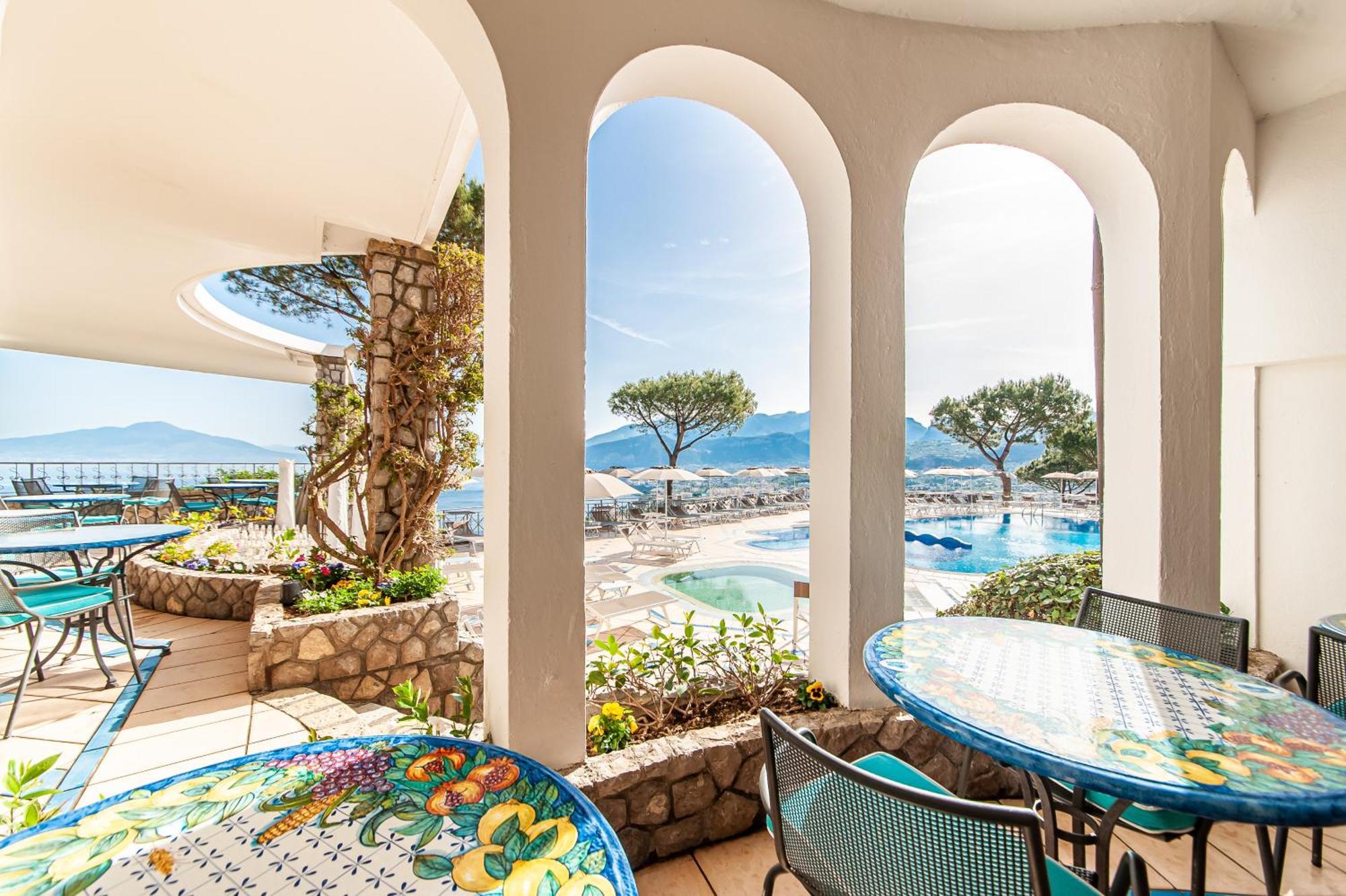 Grand President 4* Sorrento