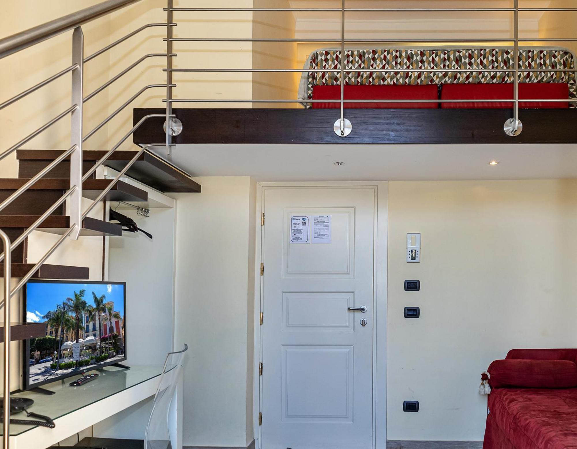 Guest house Blurooms 2*