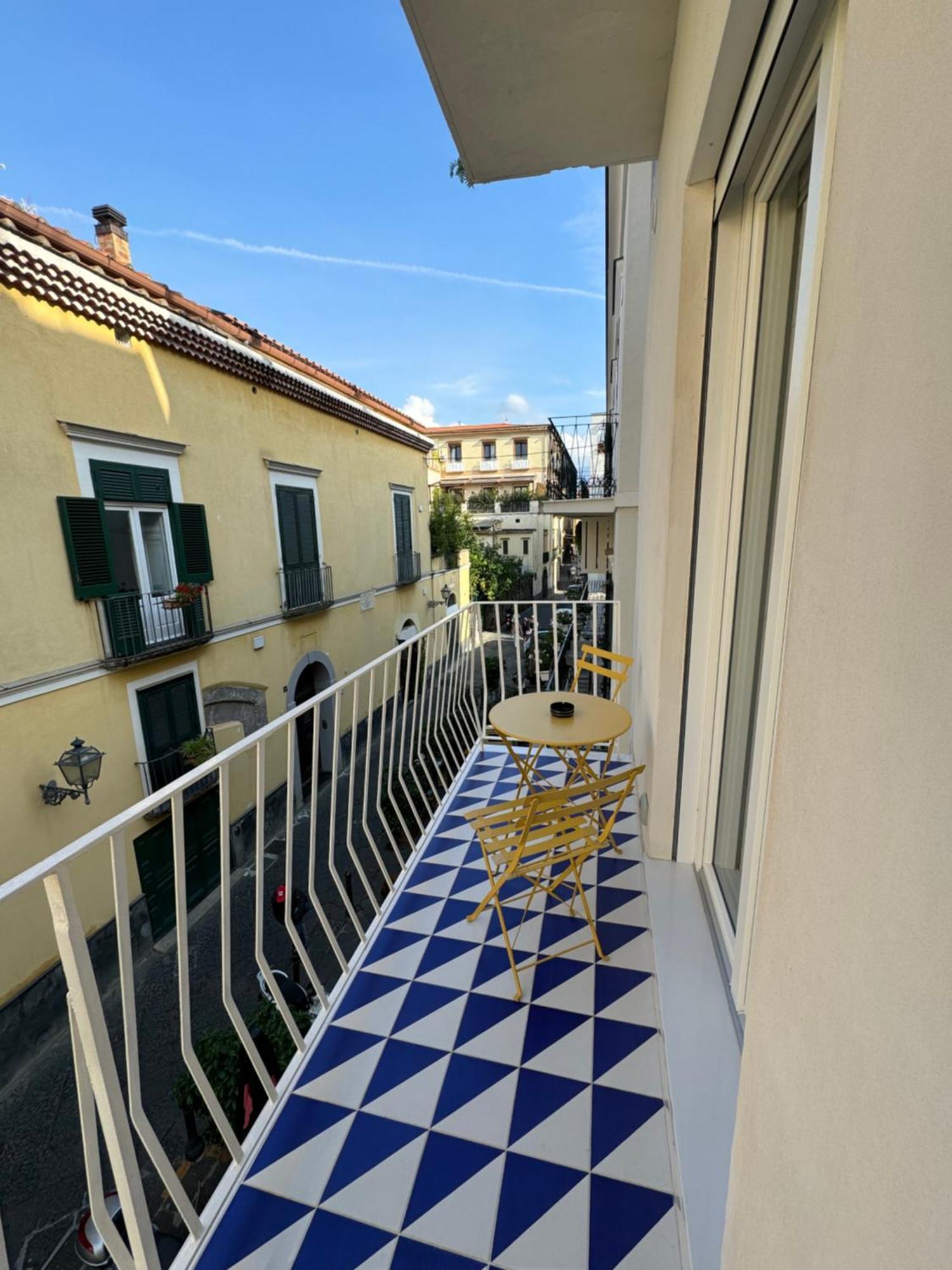 Casa Di Napoli - Bed & Breakfast