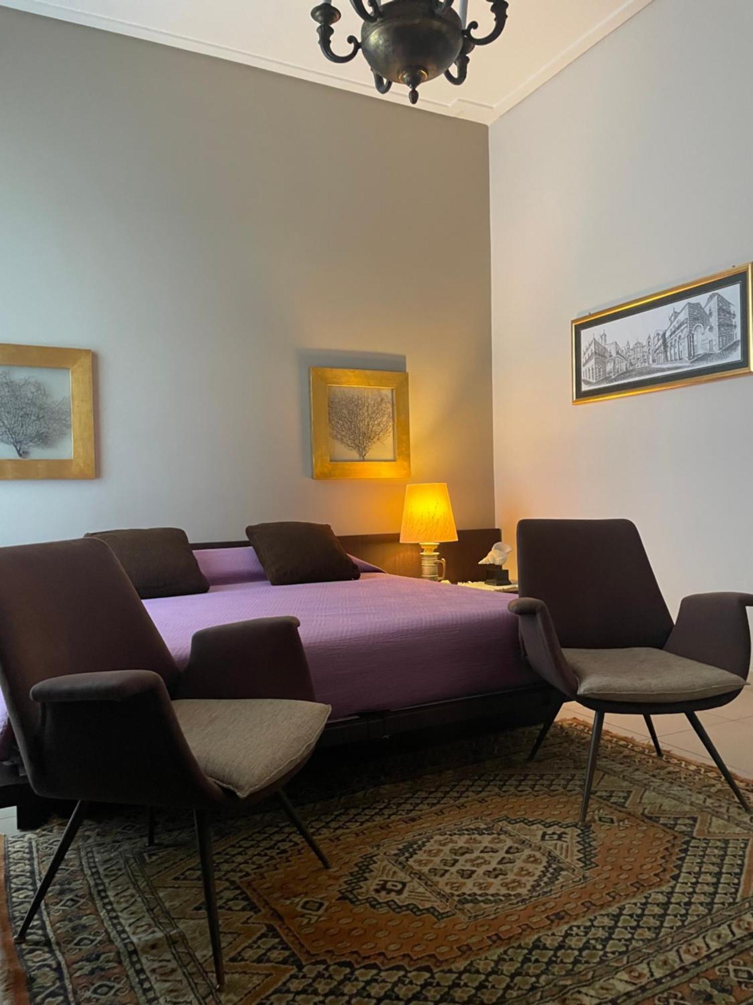 Domus Felix Bed & Breakfast 2*