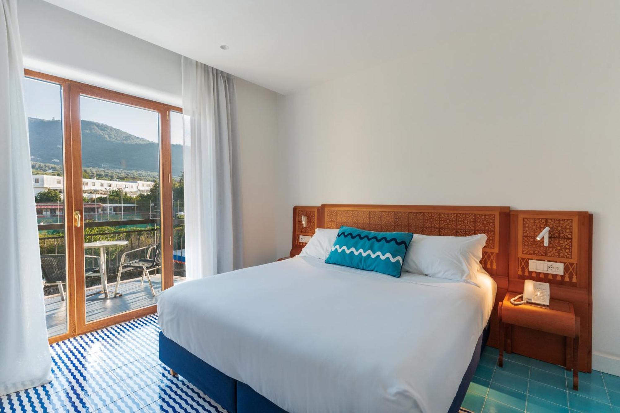 Grand Flora Hotel