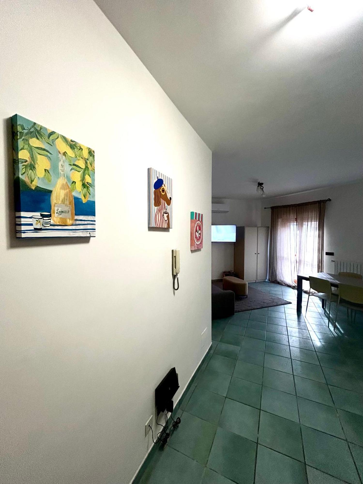 Happiness Apartment *