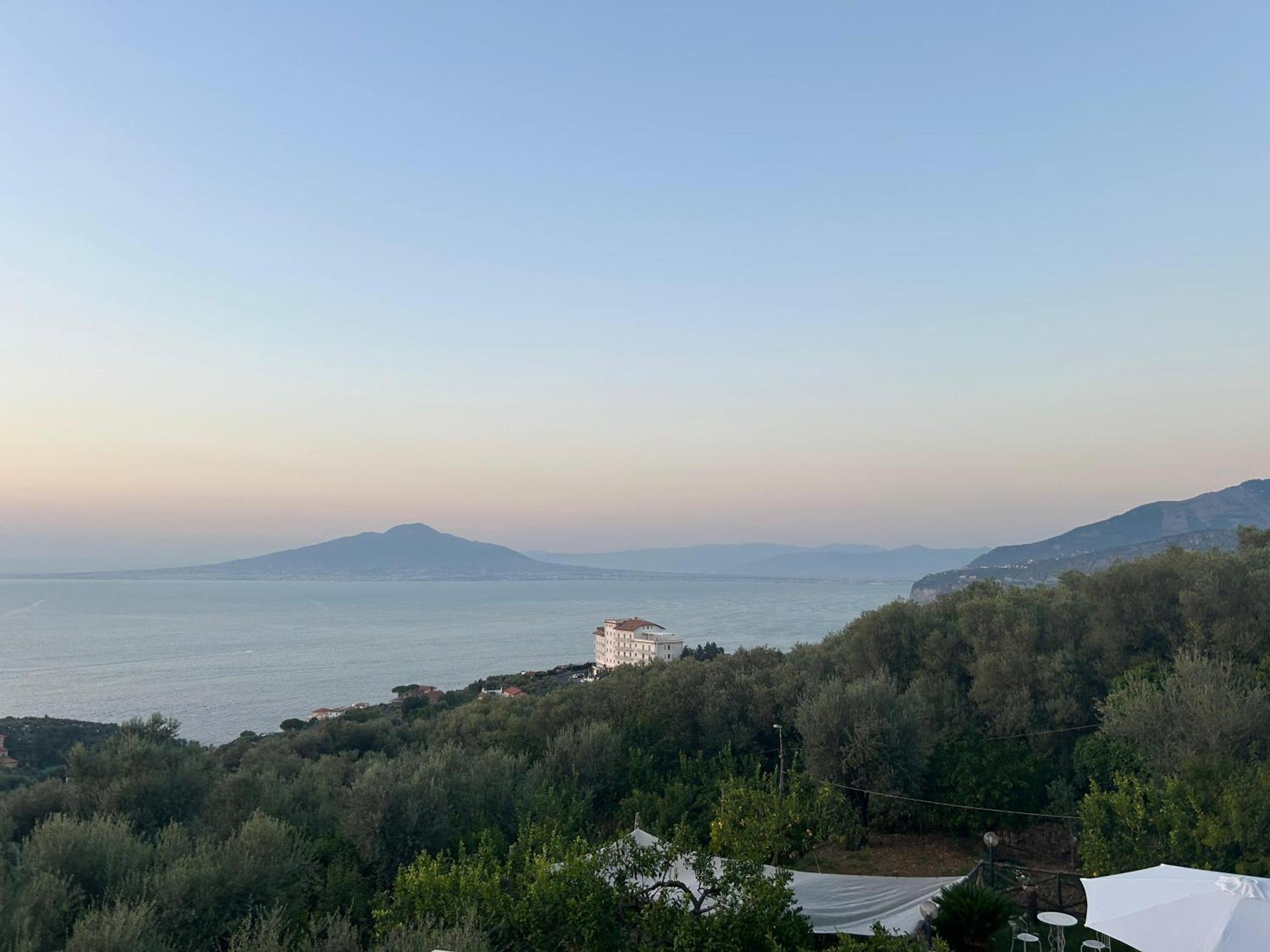 Blu Vesuvius Bed & Breakfast