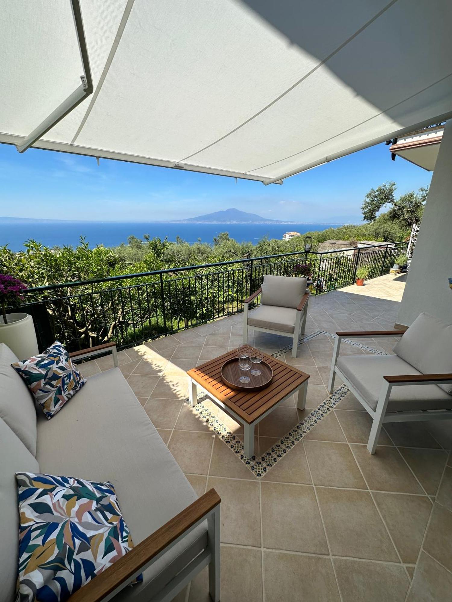 Blu Vesuvius Bed & Breakfast *