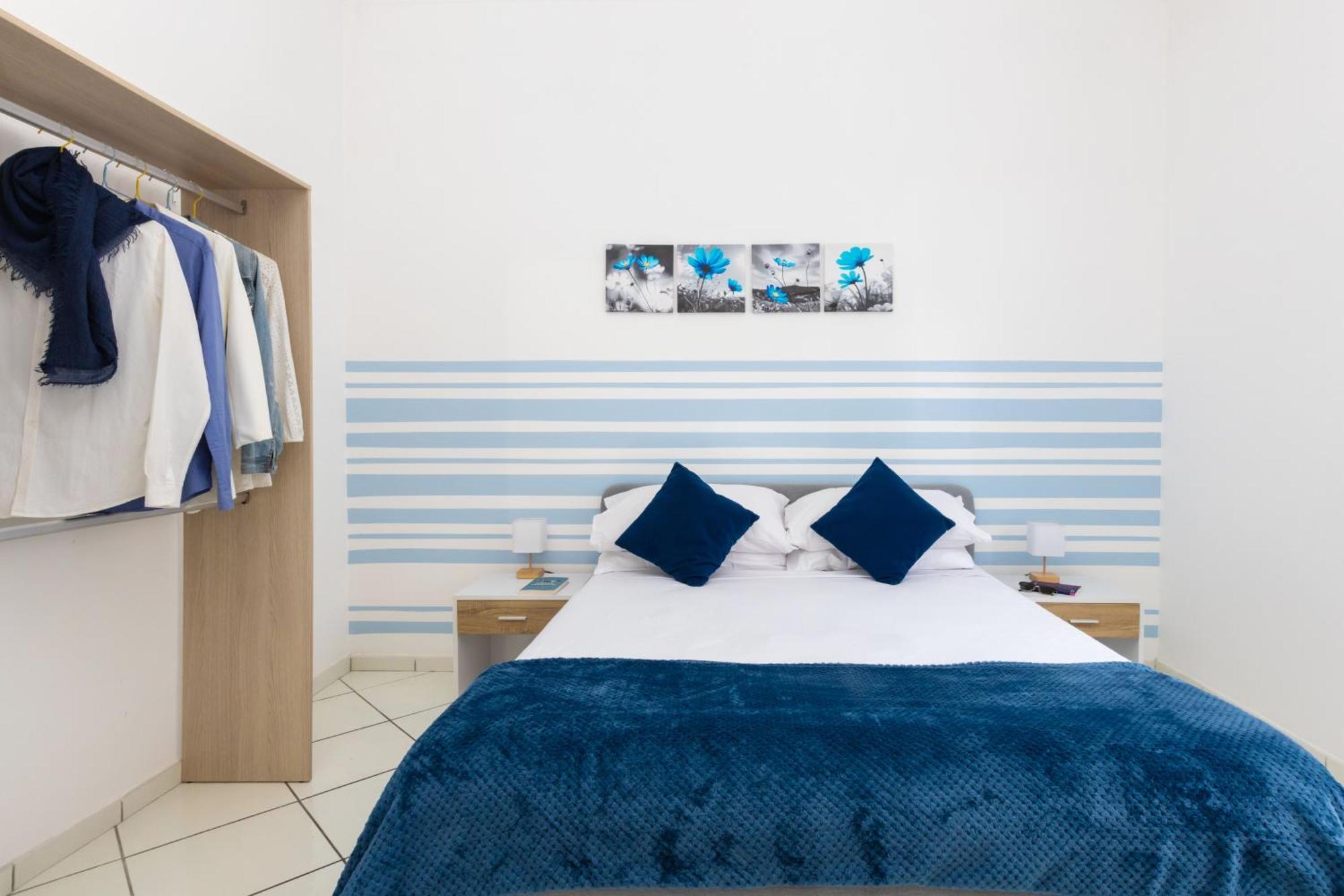 Charming&modern One-bedroom In Apartment *