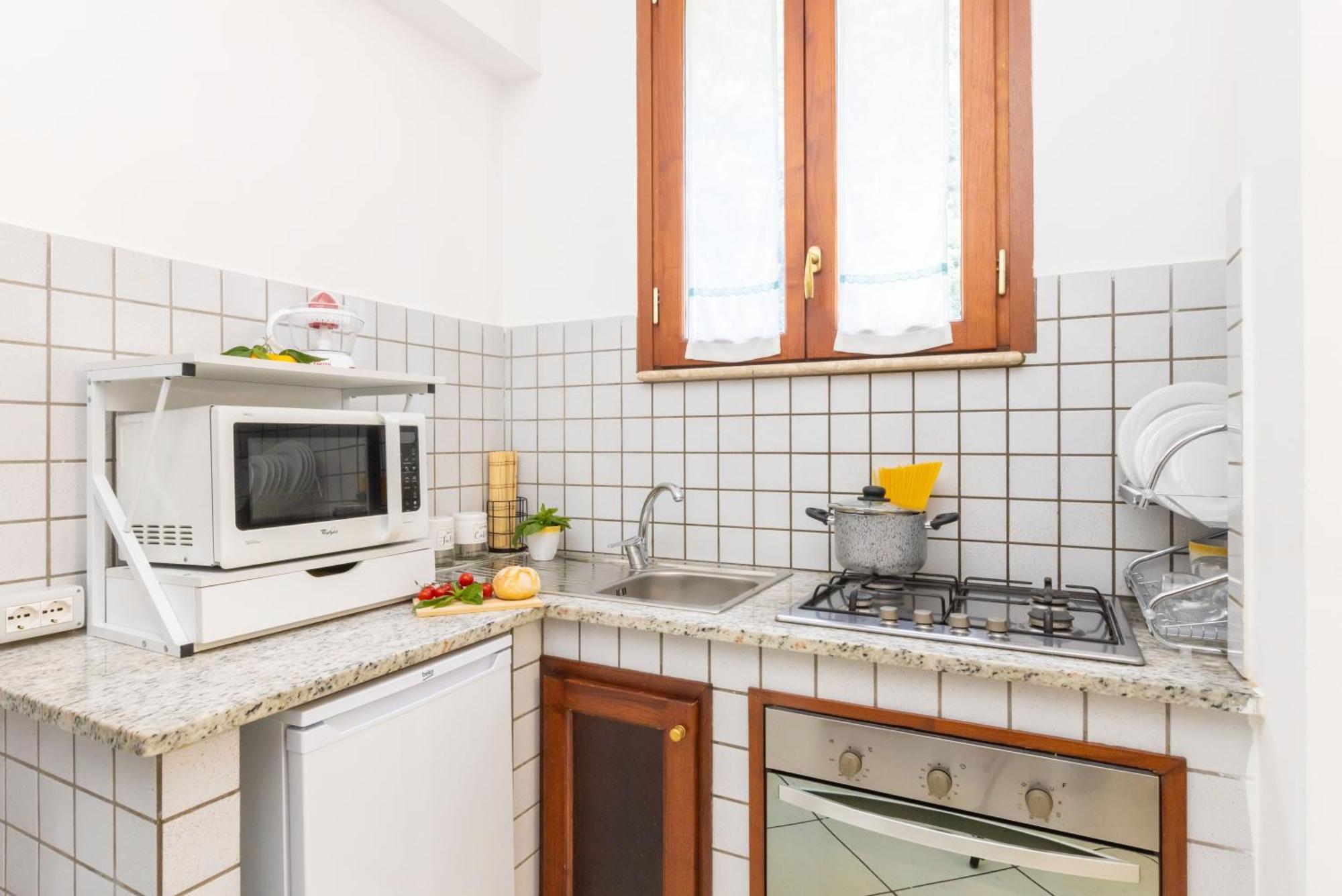 Charming&modern One-bedroom In Apartment *