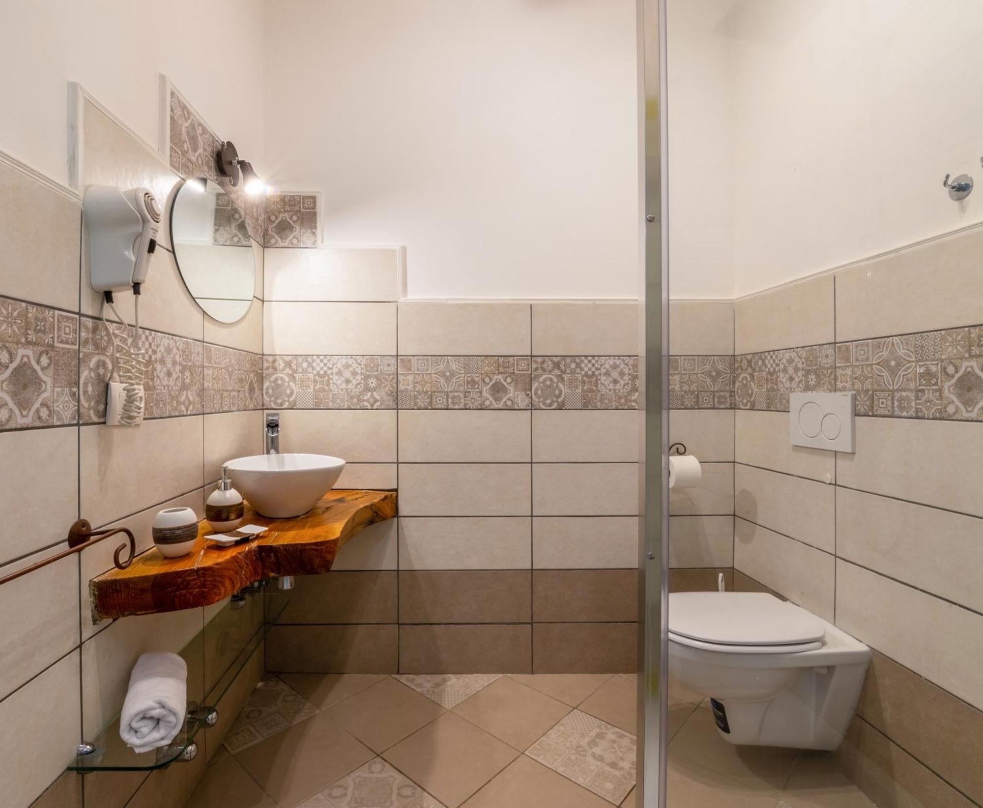 Agriturismo Primaluce Farm stay *