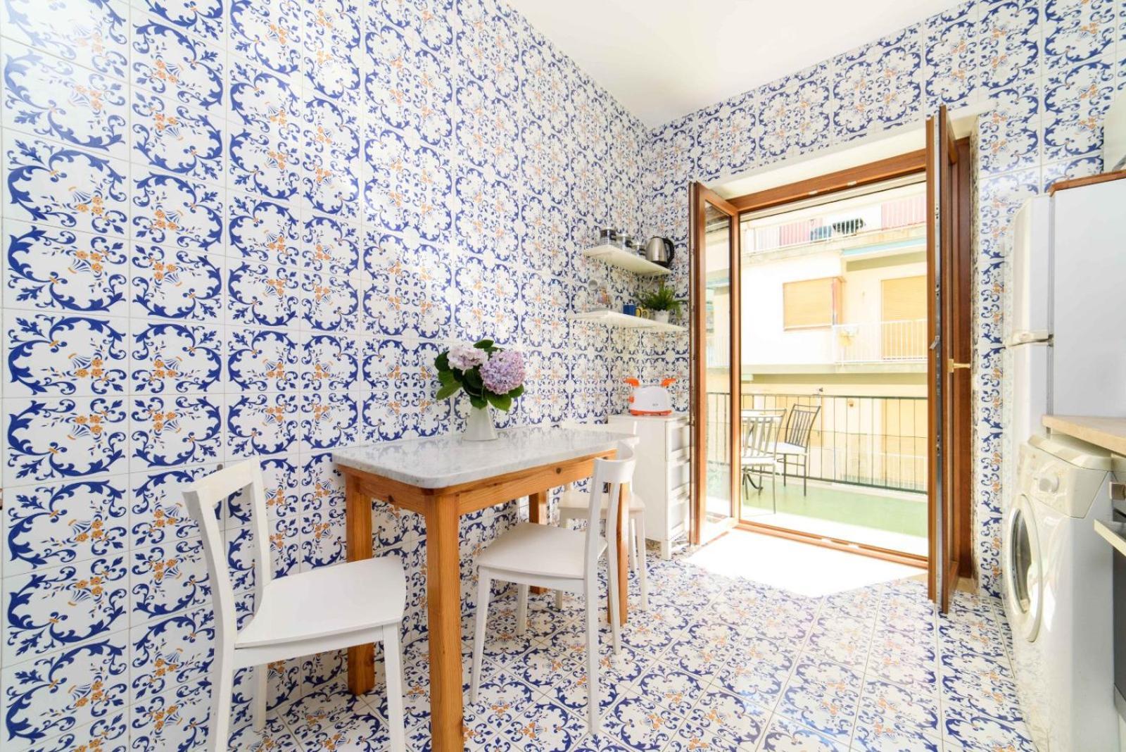 - Louise Apartamento