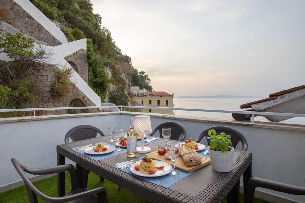 Sorrentovibes - Seaview On The & Amazing Views Terrace Apartment *