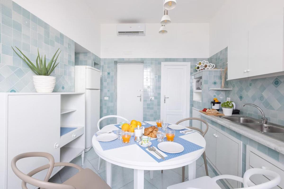 Sorrentovibes - Seaview On The & Amazing Views Terrace Apartment