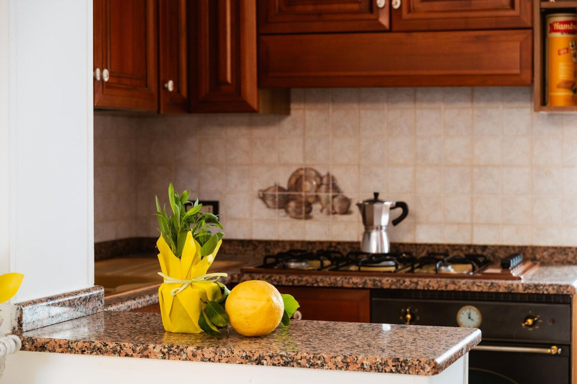 Apartment Realty Holidays - The House In The Center Sorrento