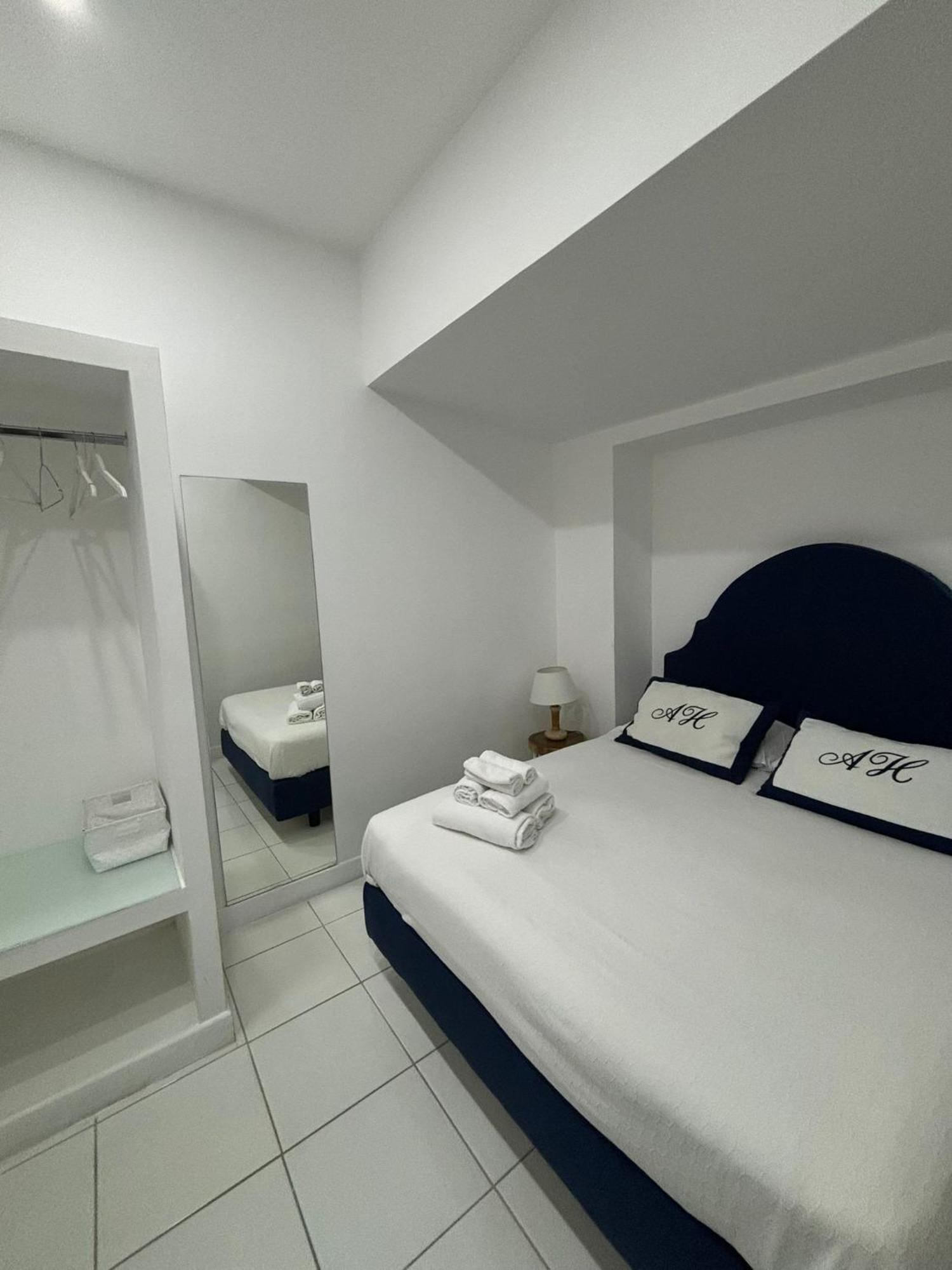 Guest house Ah *