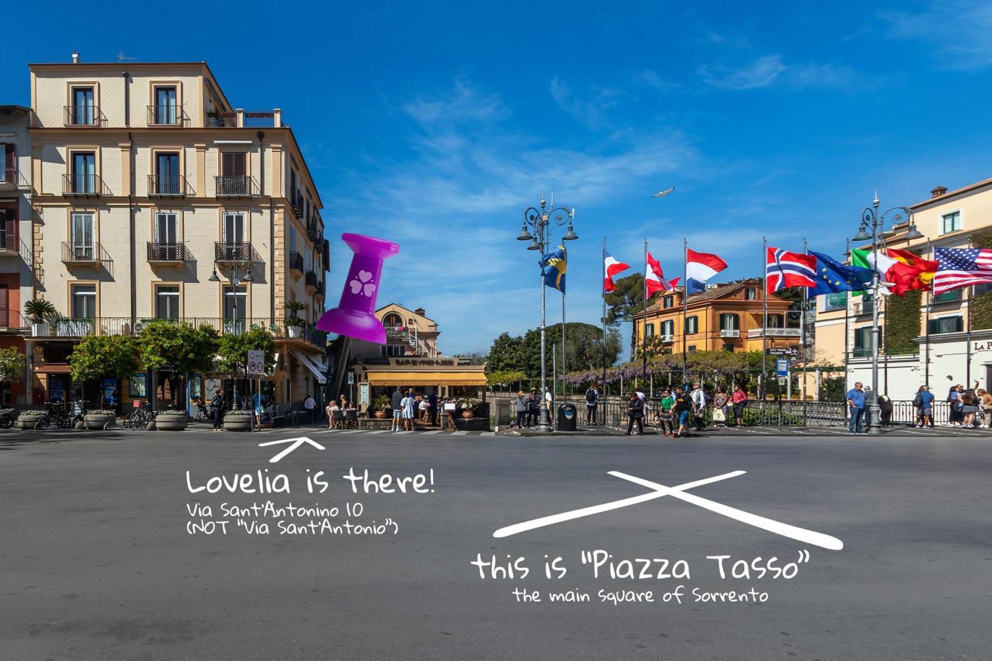 Lovelia: Square Lovely Bed & Breakfast Sorrento