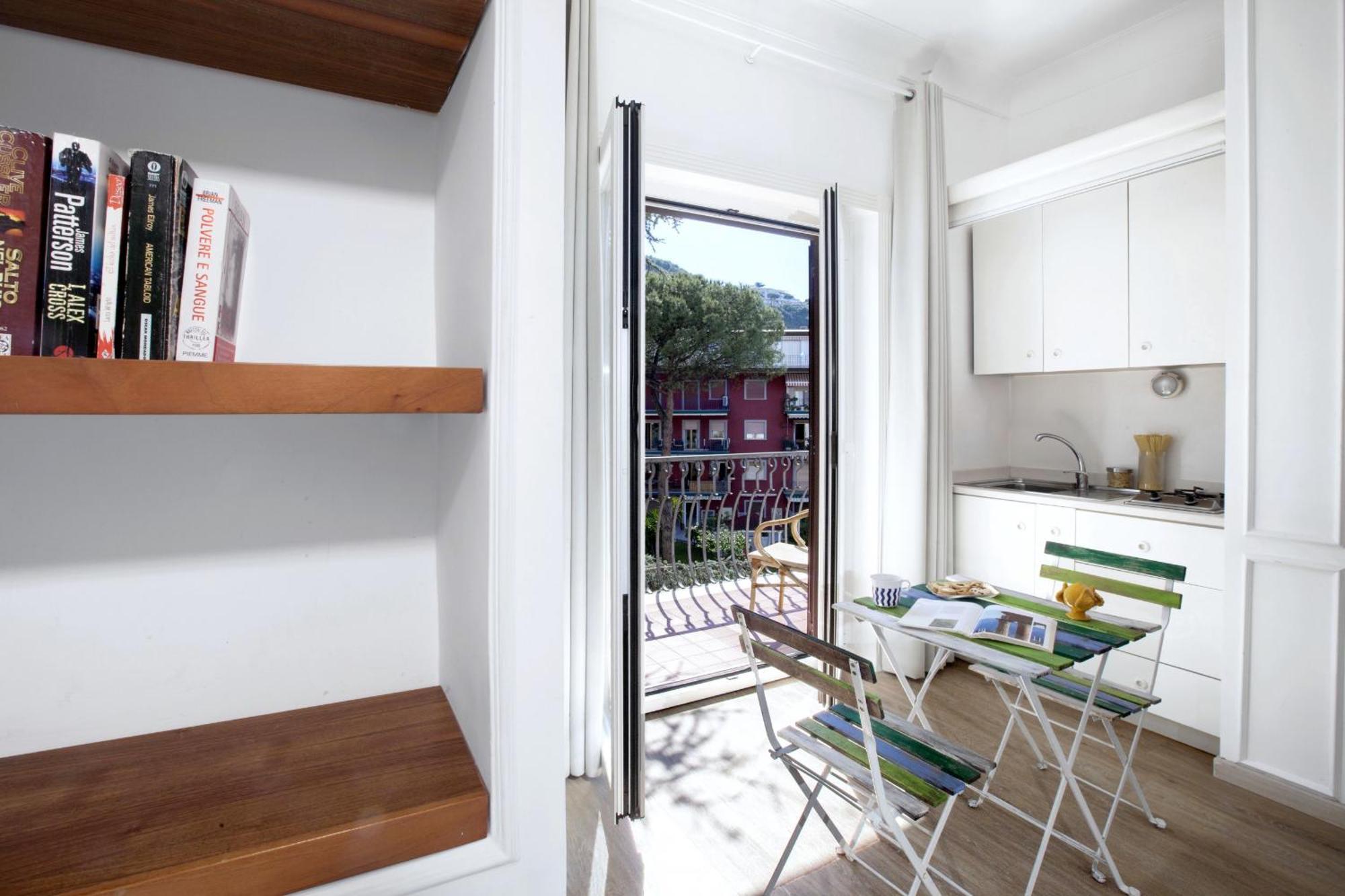 - Casa Apartment
