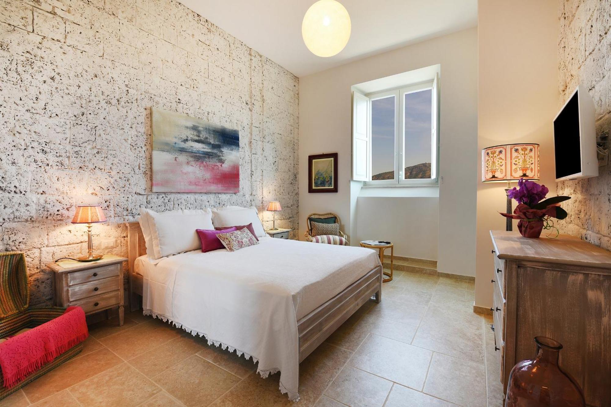 Tozzoli 'top' Floor Apartment Sorrento