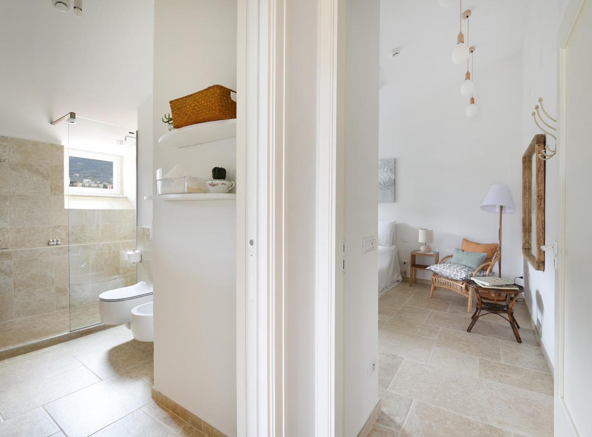 Tozzoli 'top' Floor Sorrento