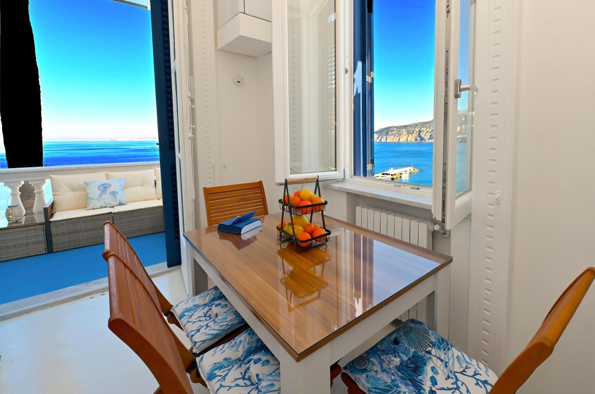 Bed & Breakfast La Terrazza 38 2*