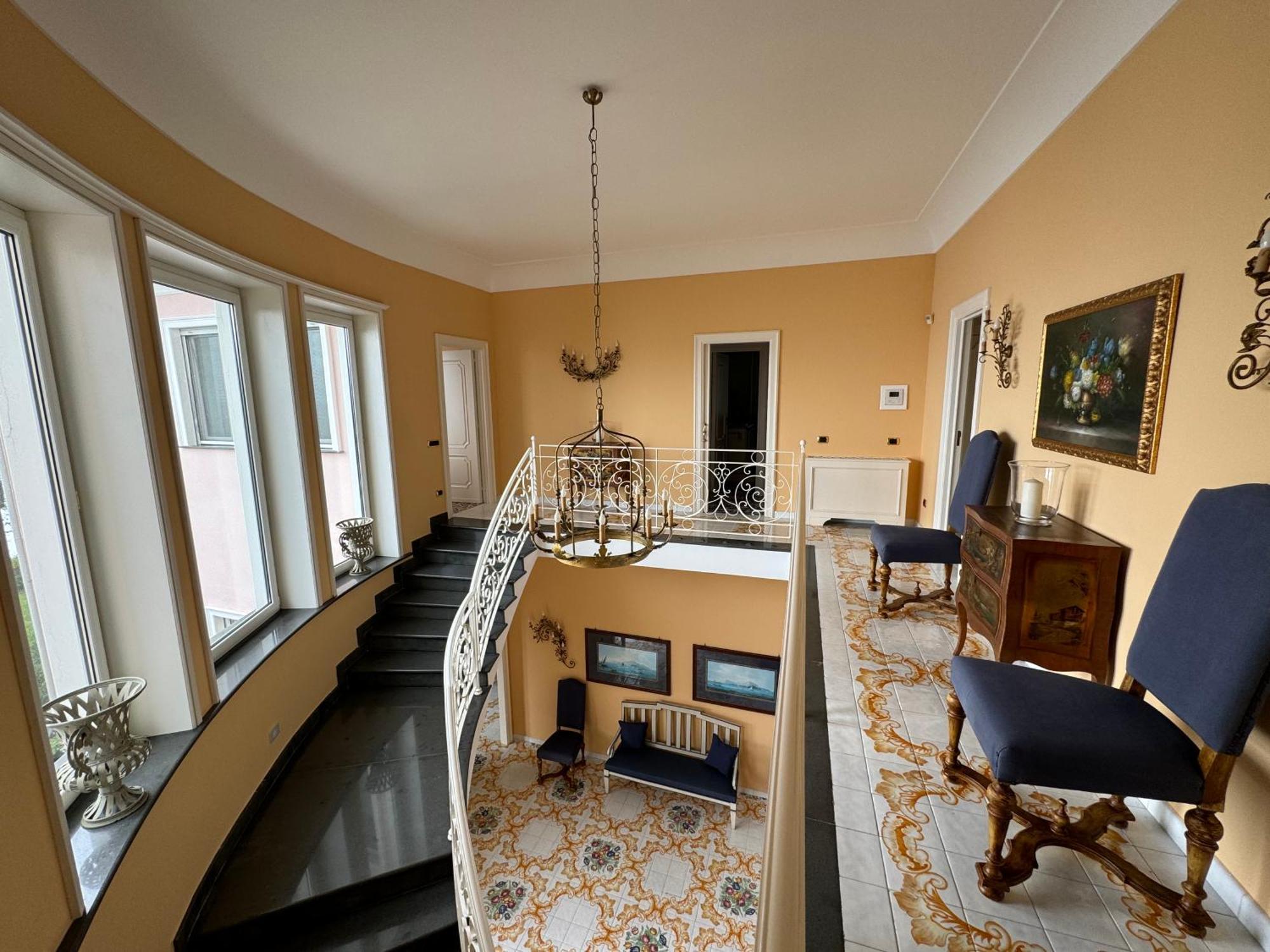 Saran Villa *