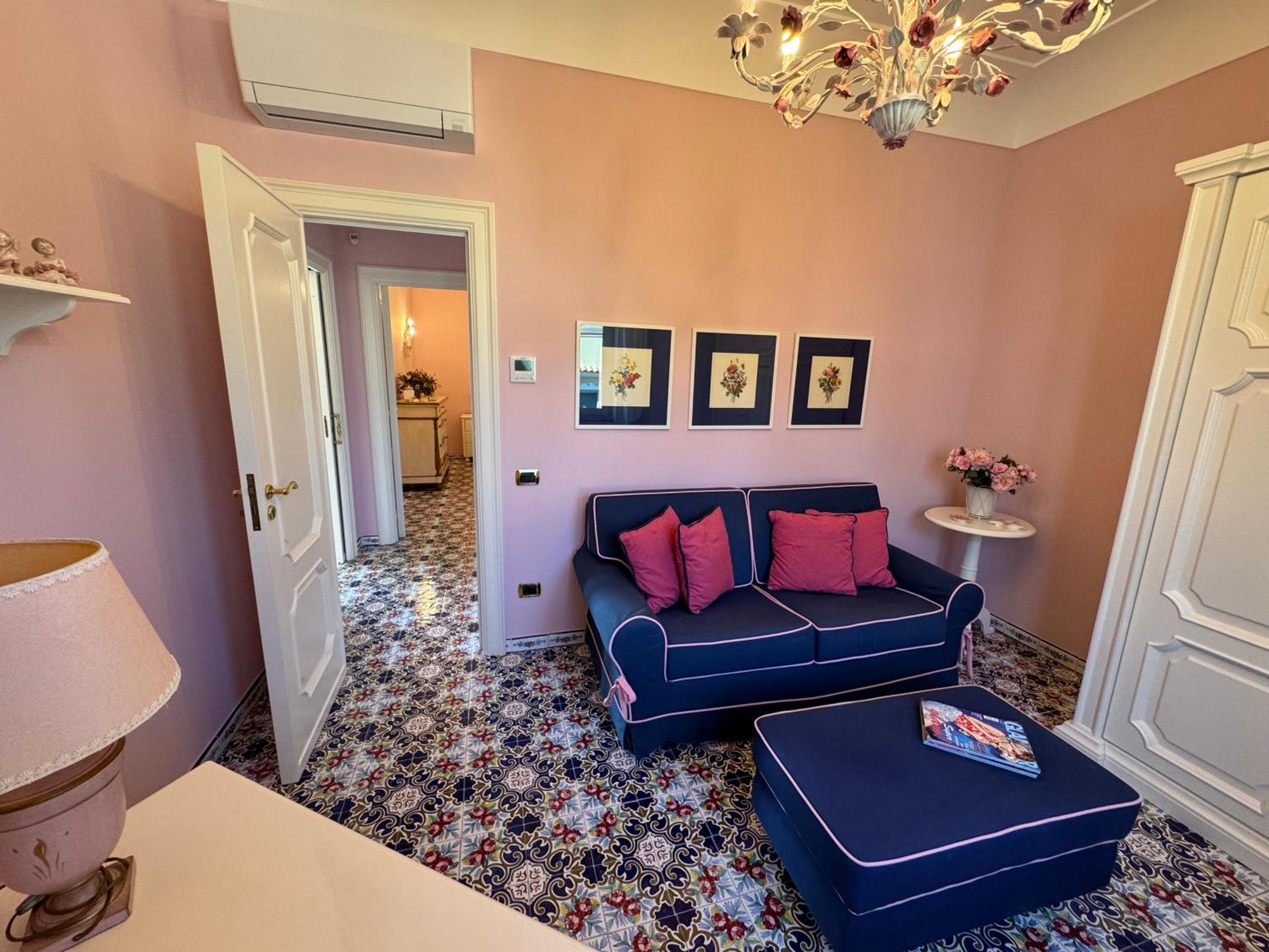 Saran * Sorrento