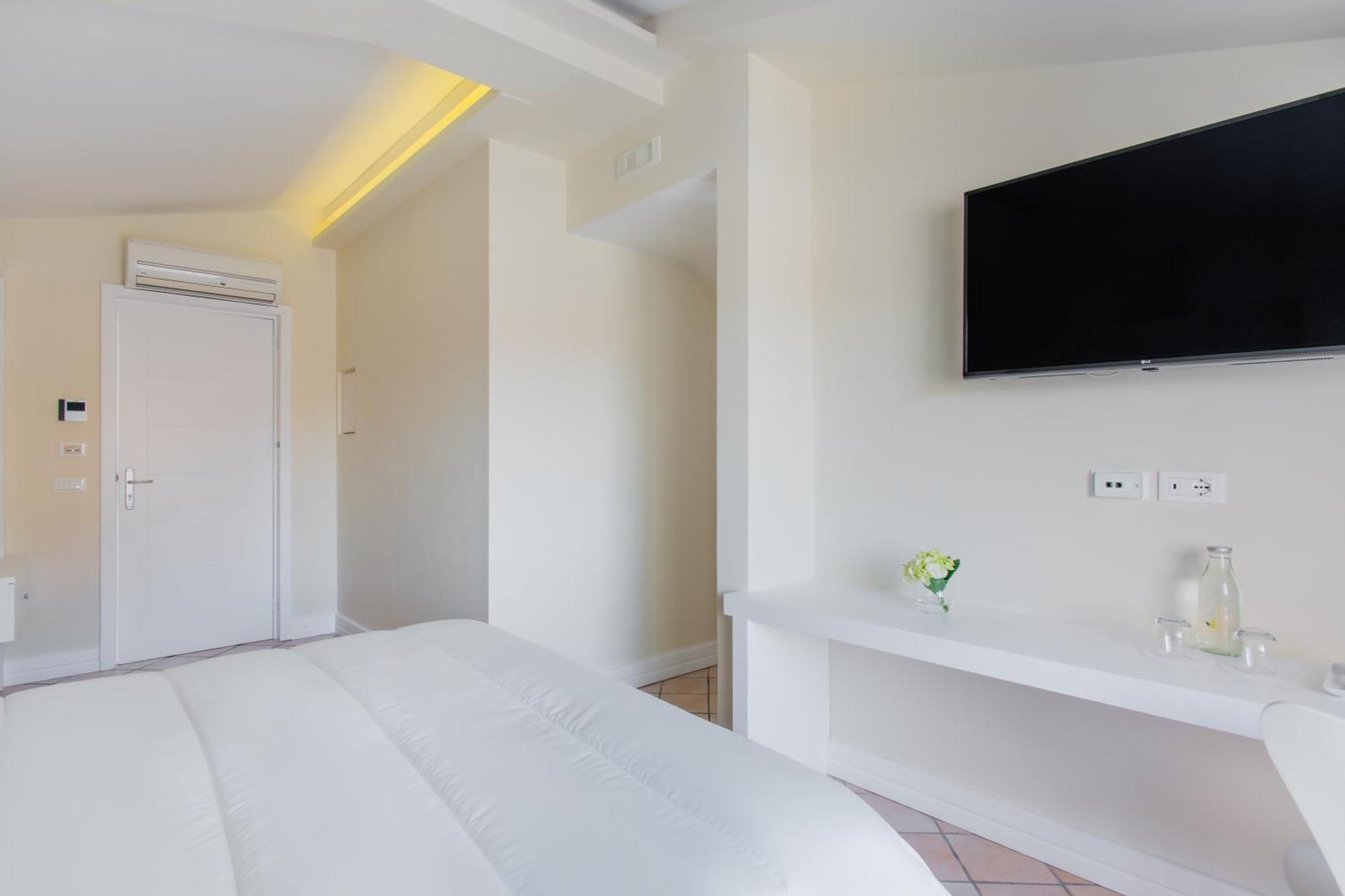 Palazzo Gargiulo Luxury & Guest house 2*