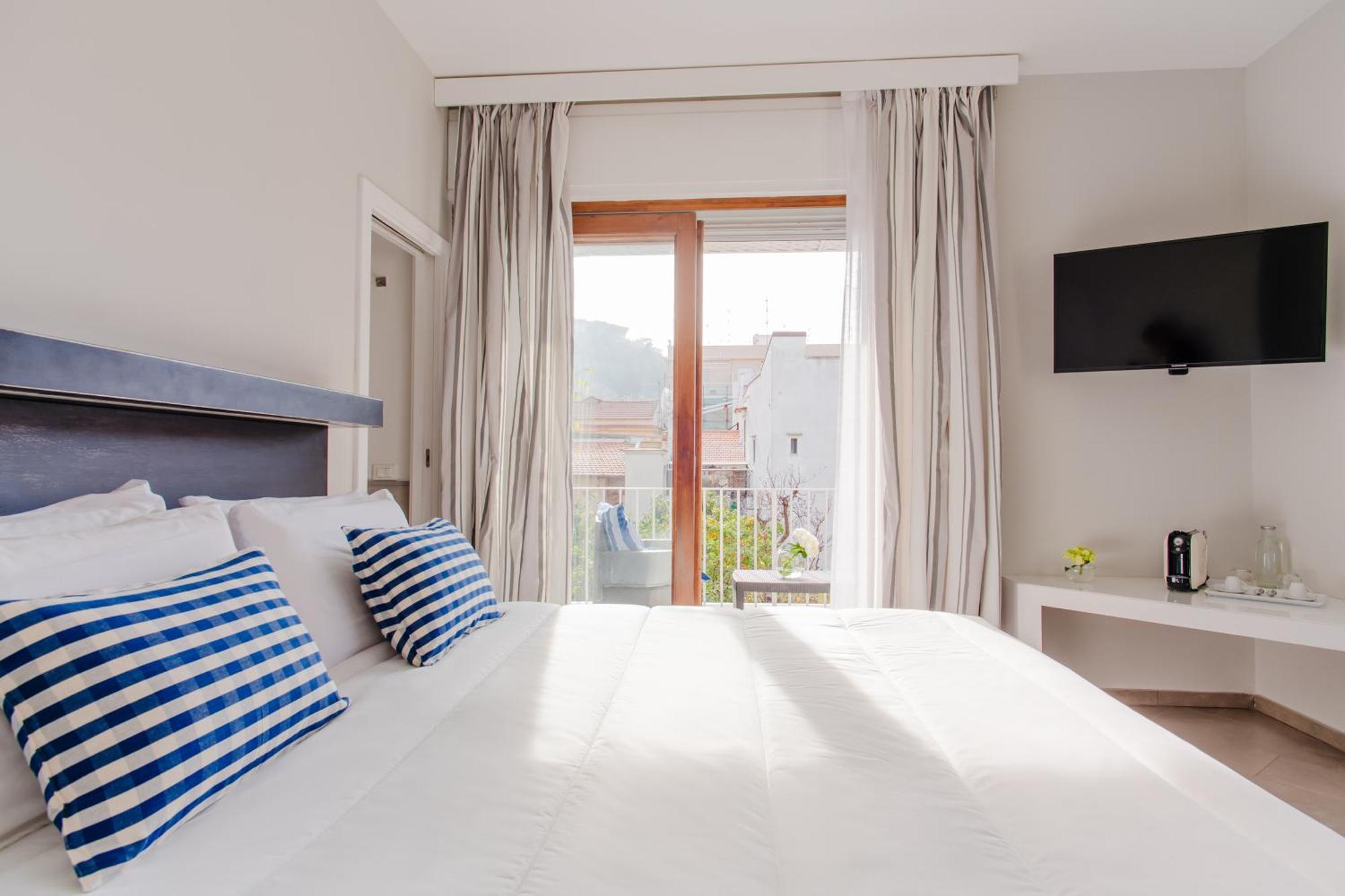 Guest house Palazzo Gargiulo Luxury & 2*