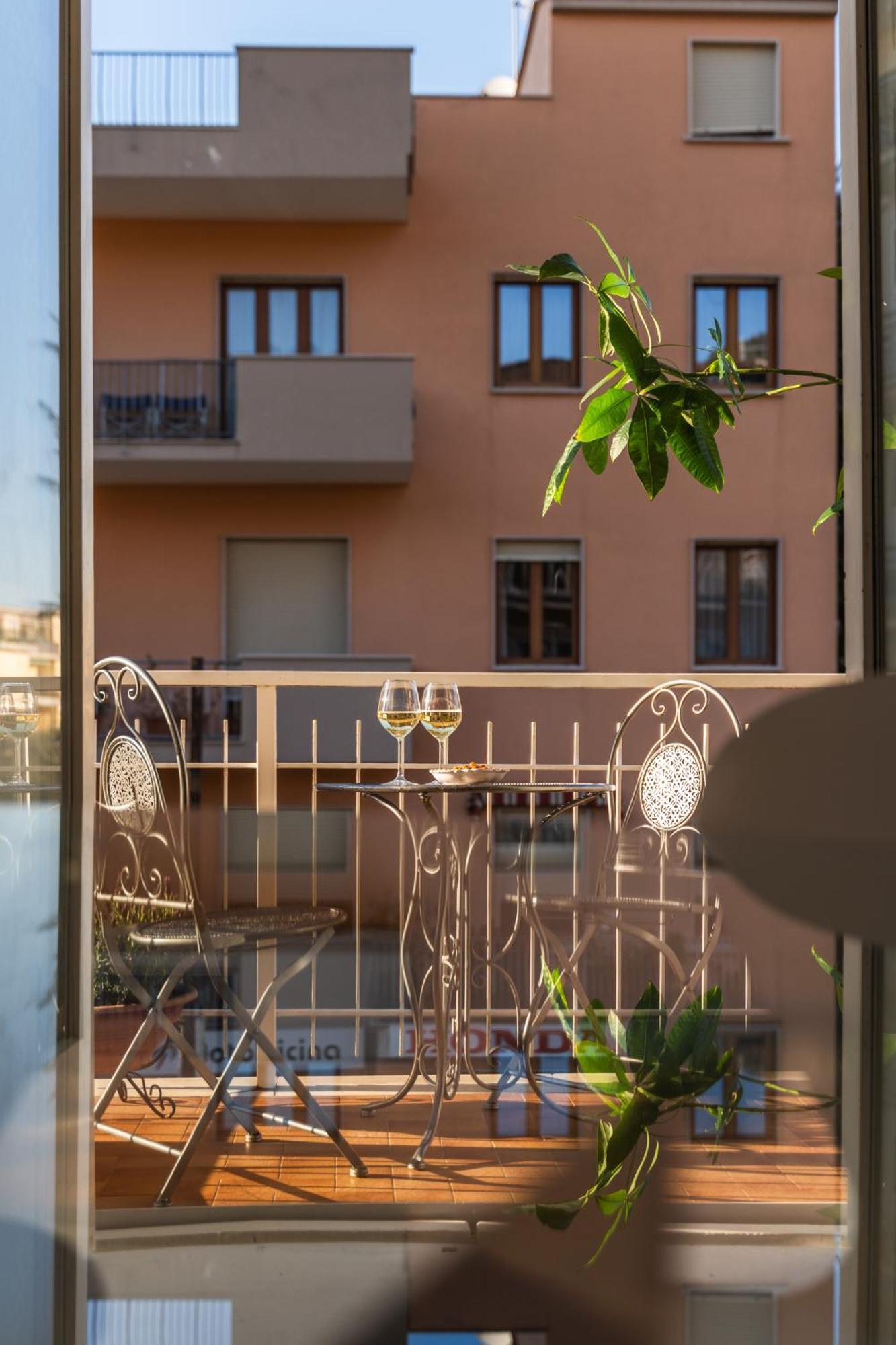 3 Bedroom 1 Bt Flat Balcony A/c Wi-fi Sorrento