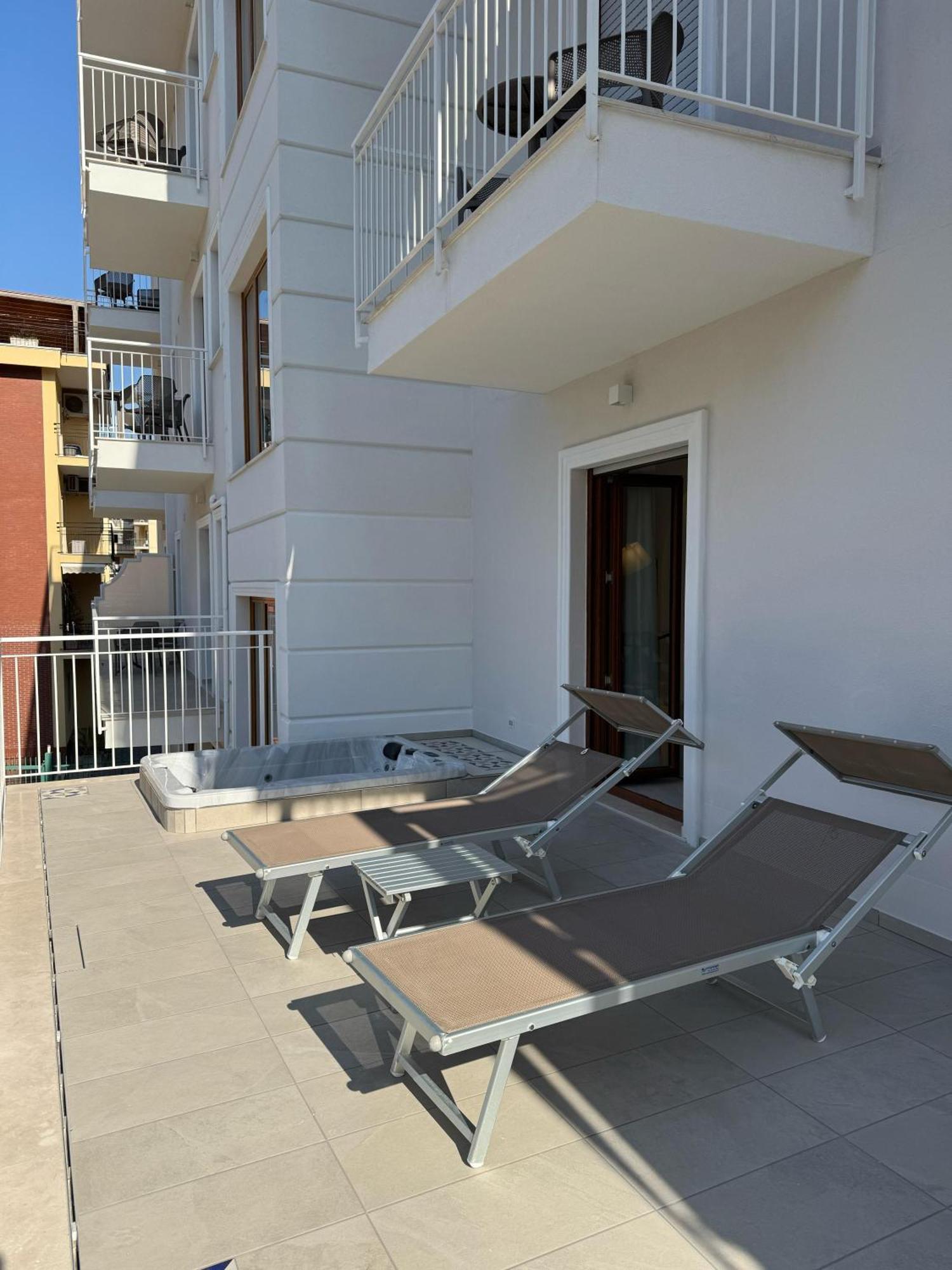 Hotel Leone 3*