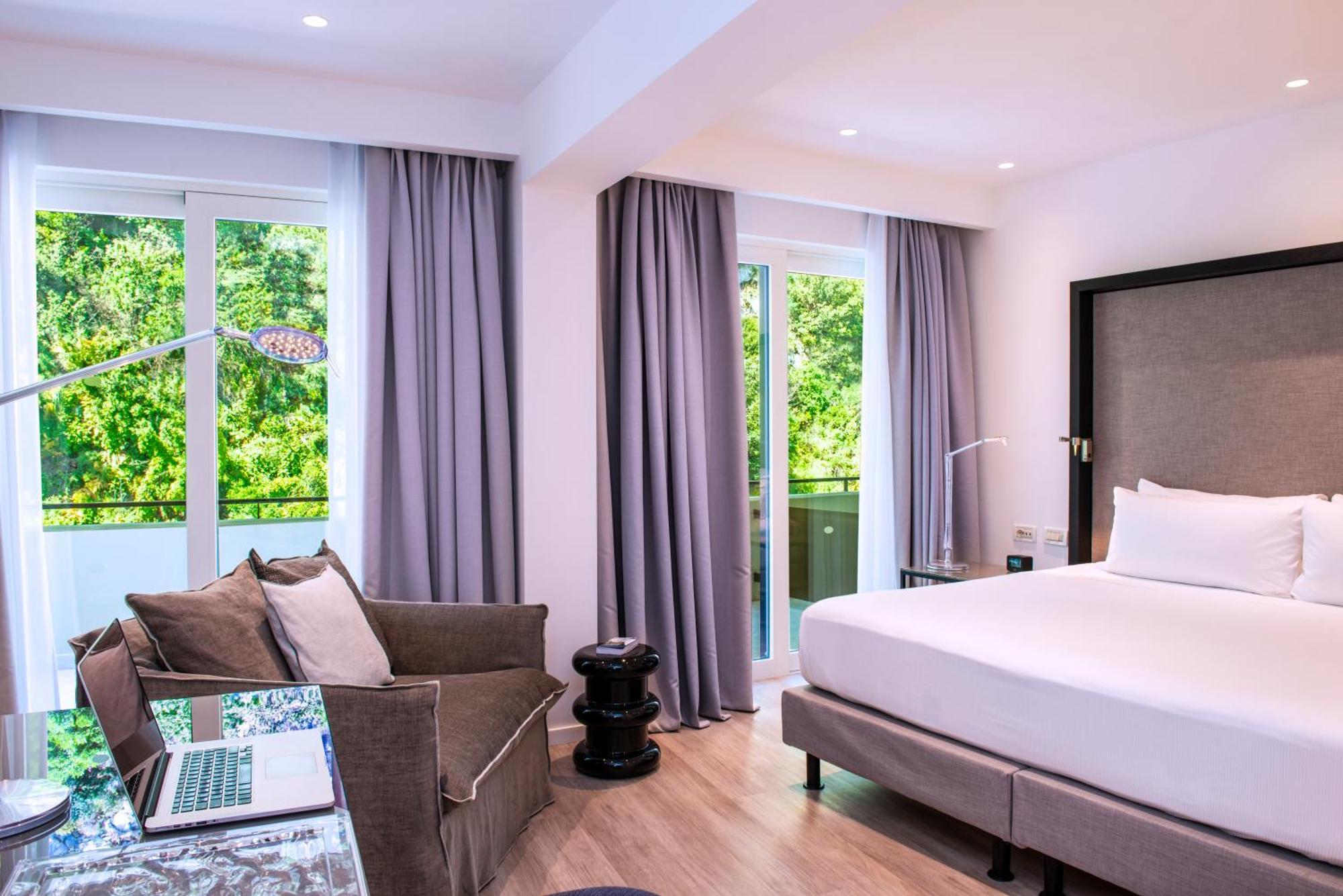 Hotel Hilton Palace 4*