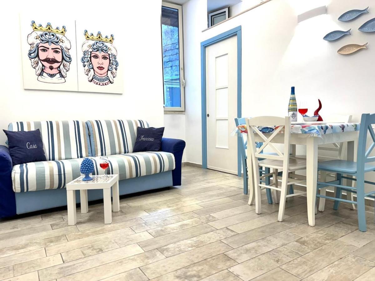 Casa Francesco, Marina Grande, *