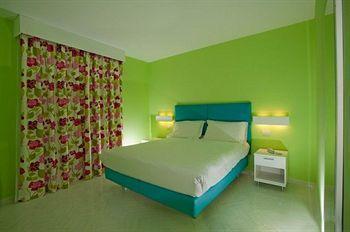 Palazzo Tasso Bed & Breakfast