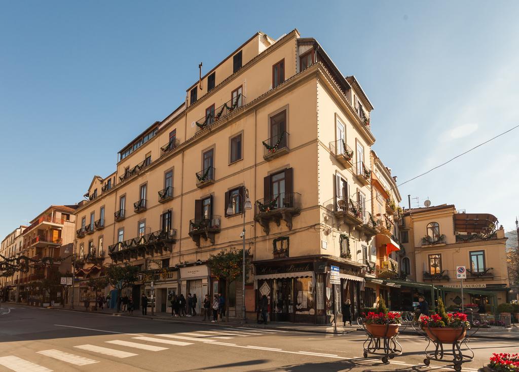 Flats Sorrento