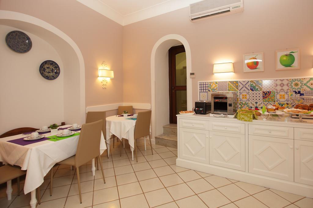 Di Hotel Sorrento