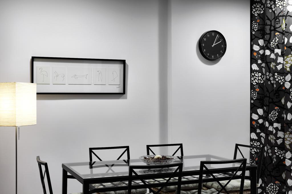 Caruso 3 Apartment