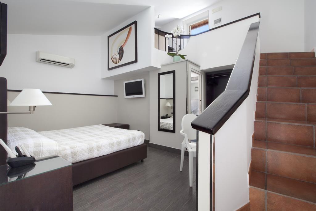 Magi House Relais 2*