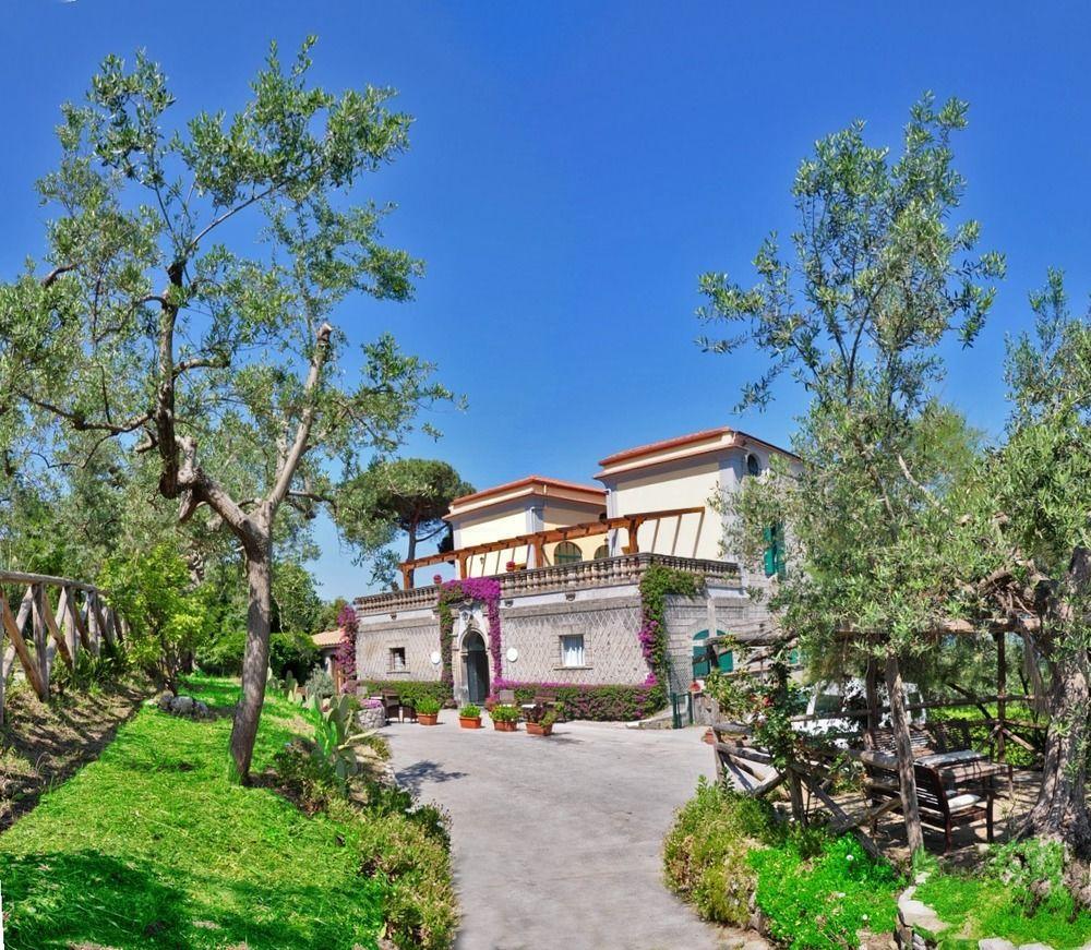 Hotel La Badia 3*