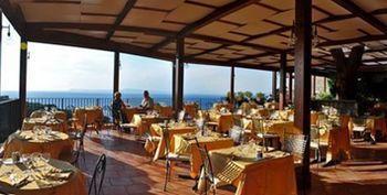 Hotel La Badia 3*
